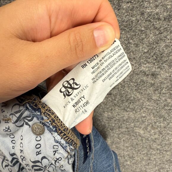 Rock & Republic Shorts Women 14 Blue Denim Medium Wash Cut Off High Rise Pockets - Picture 8 of 9